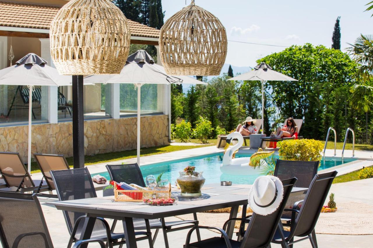 Grande Terra Villas With Swimming Pool Spartylas Eksteriør billede