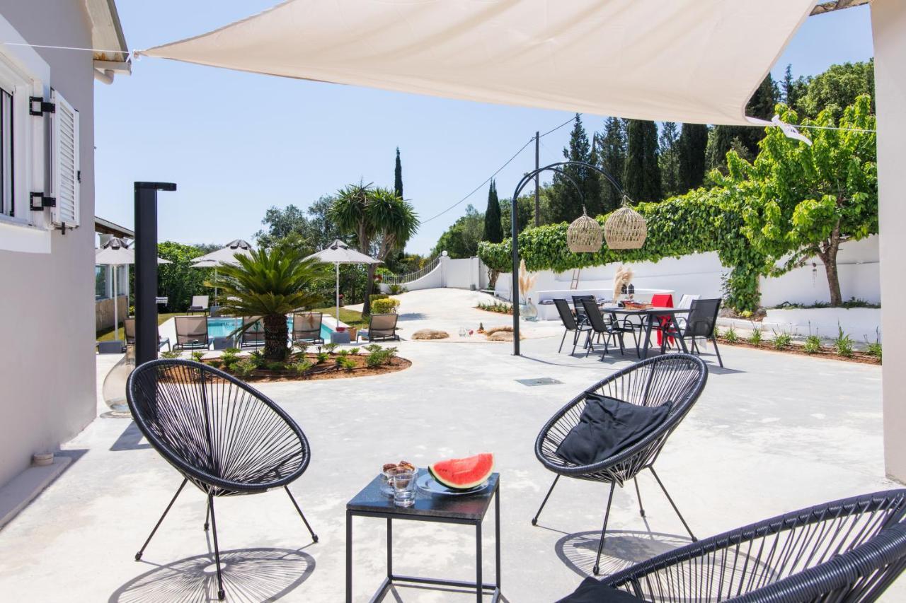 Grande Terra Villas With Swimming Pool Spartylas Eksteriør billede